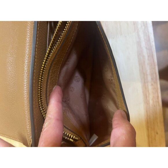 TORY BURCH CAMEL BROWN BRITTEN WITH GOLD HARDWARE HANDBAG - Picture 11 of 13